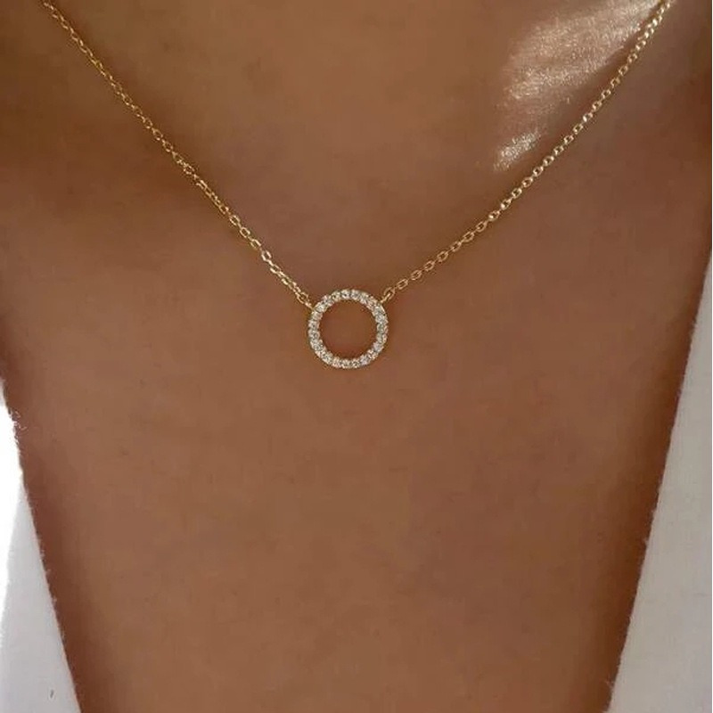 

1pc Sparkling Fashion Geometric Ring Inlaid Rhinestone Exquisite Charm Gorgeous Necklace Women's Alloy Clavicle Chain Elegant Versatile Daily Banquet Wear Delicate Jewelry Gift