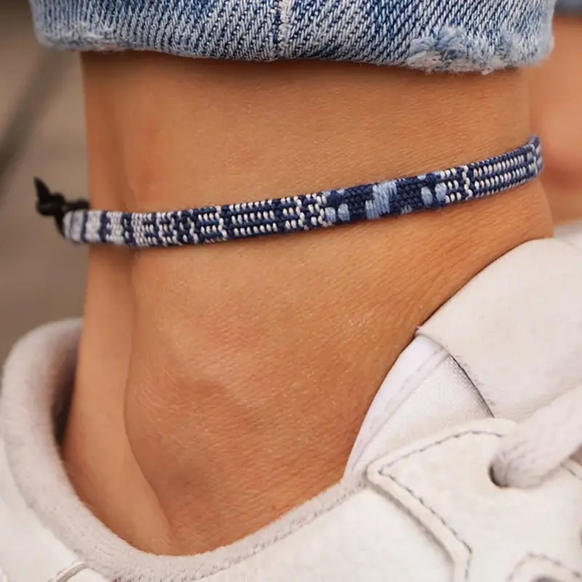 

Men's Bohemian Braided Anklet In Blue And White - Casual Beach Style Synthetic Fiber Rope Ankle Bracelet, Resort Wear