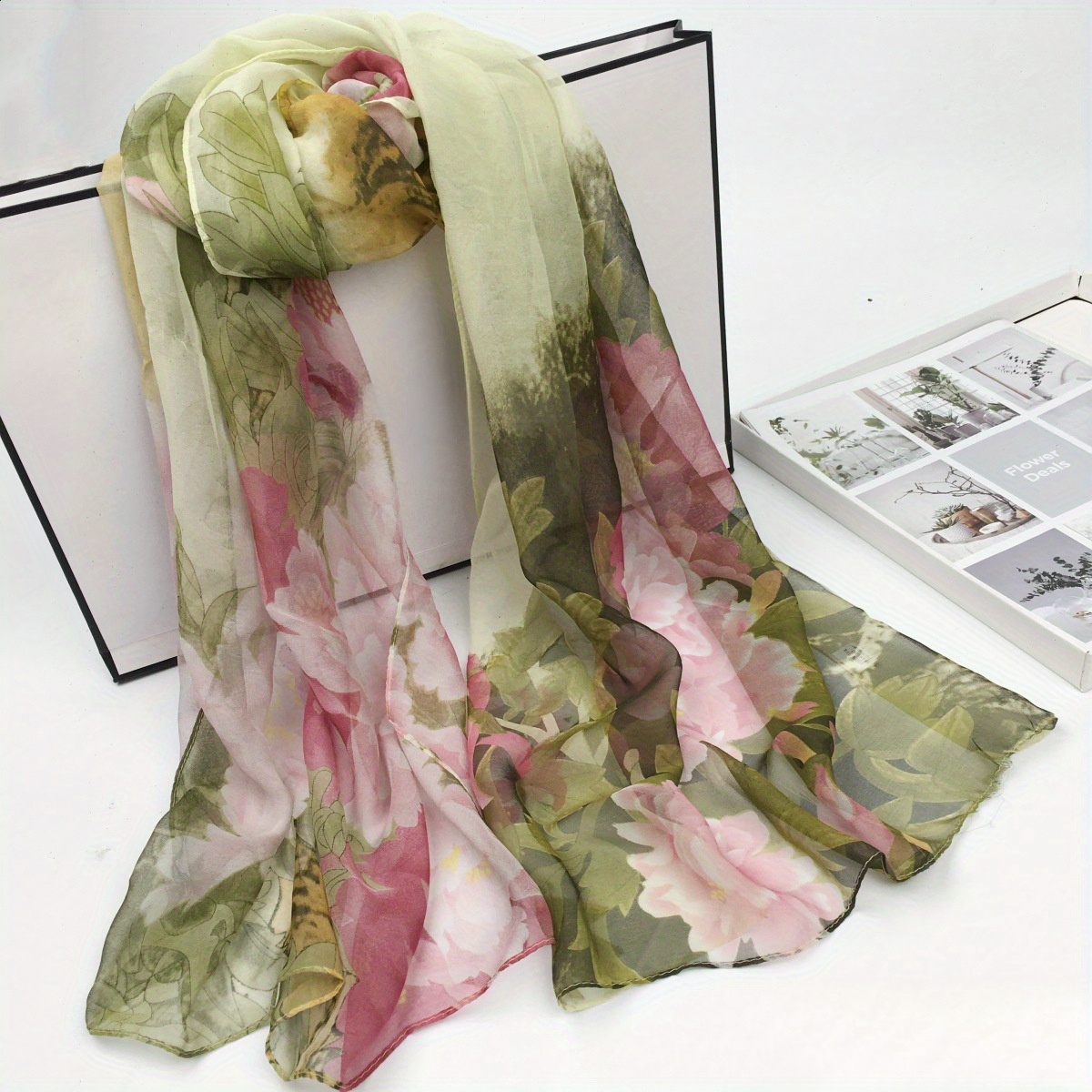 

Landscape Peony Print Lightweight Scarves Thin Breathable Shawl Elegant Style Windproof Sunscreen Travel Scarf
