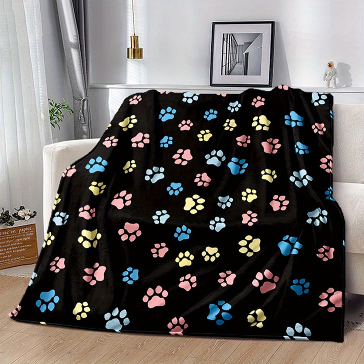 

1pc Dog Paws Soft Flannel Throw Blanket For Living Room Bedroom Bed Sofa Picnic Cover Decor Napping Rv Couch Chair Cover