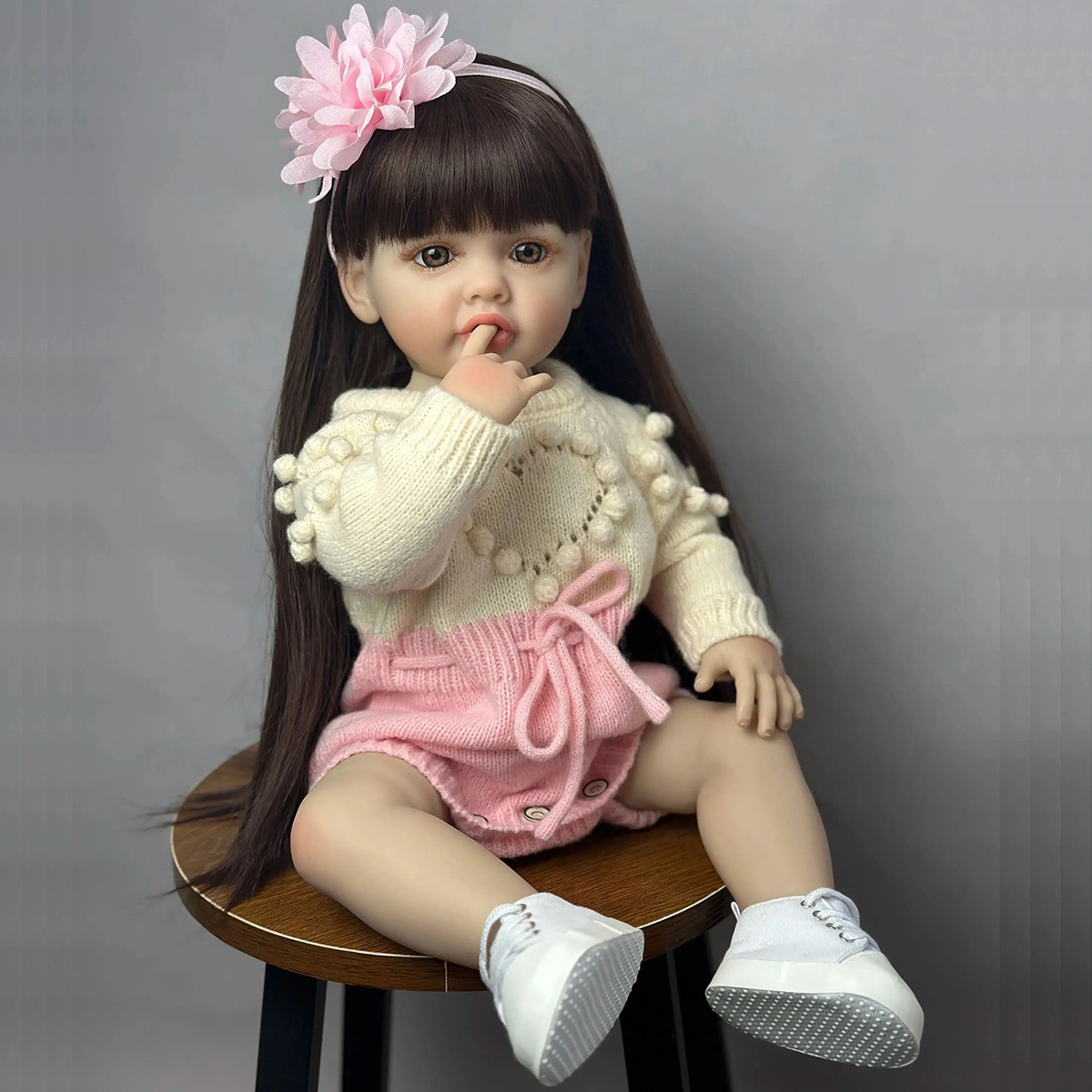 Poupée Bébé Reborn, 22 Pouces Poupée Bébé Lourd Réaliste Fille pour Cadeau de Nouvel An pour Enfants - Chine Soft Vinyi Doll et nouveau-né Doll prix