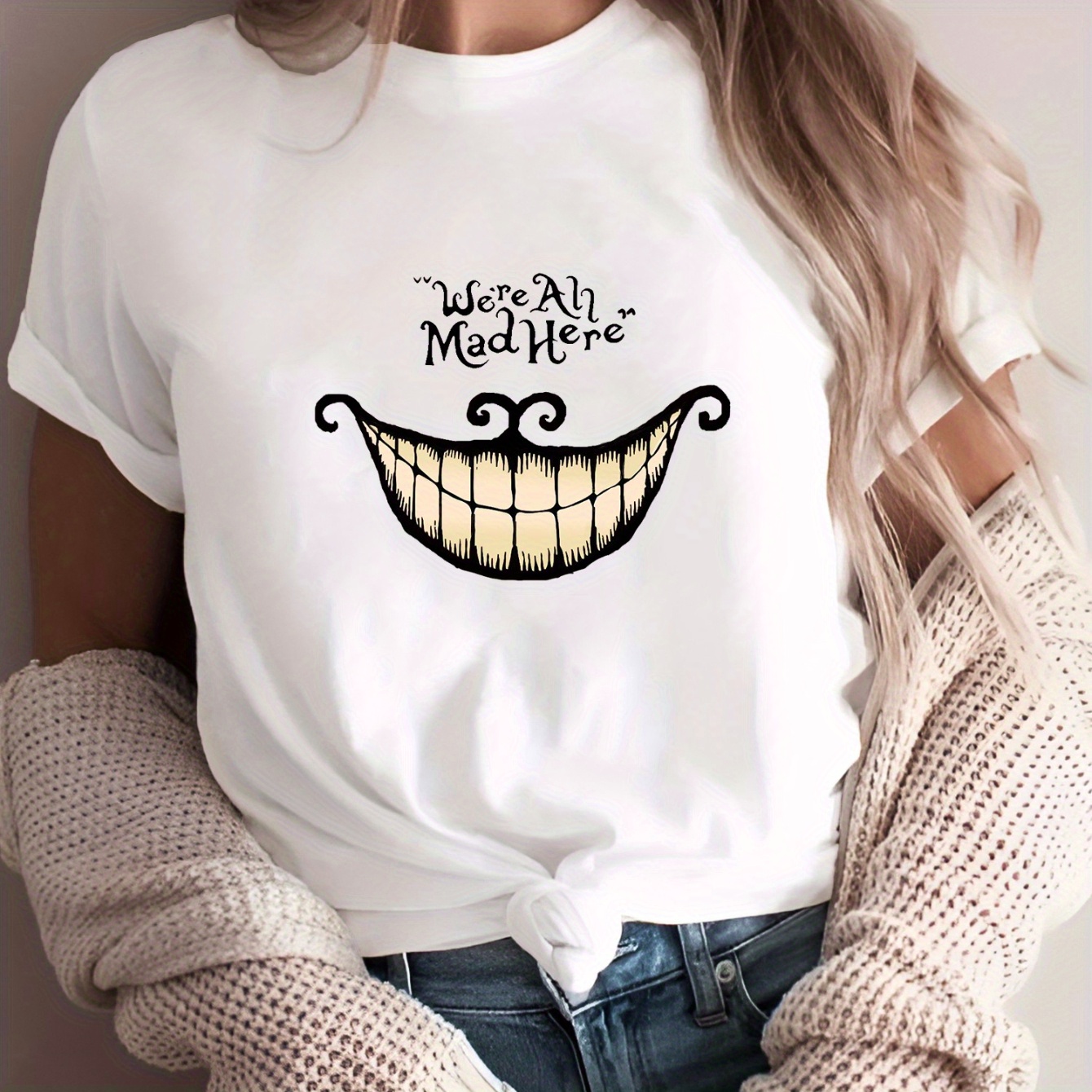 

Graphic Print T-shirt, Casual Crew Neck Short Sleeve Top For Spring & Summer, Women's Clothing