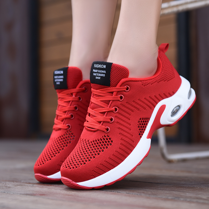 air sole running shoes