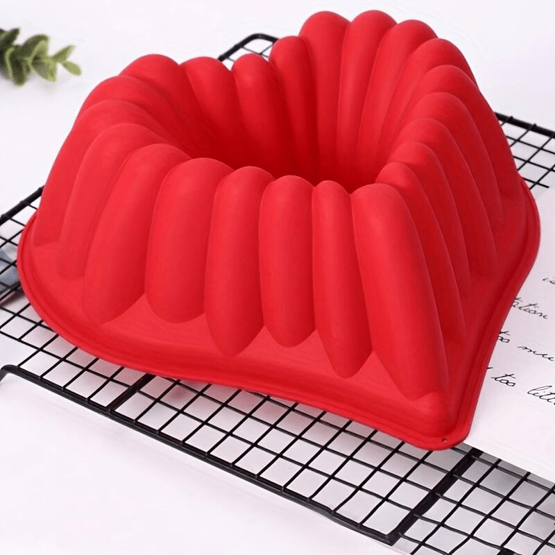 

1pc, Heart Shaped Cake Mold, 9.05''x8.66''x3.34'', Silicone Charlotte Cake Mold, Love Flower Shaped Cake Pan, Baking Tools, Kitchen Gadgets, Kitchen Accessories