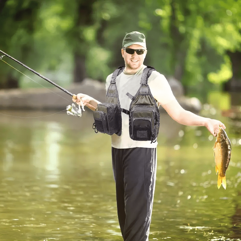 Fly Fishing Vest With Multiple Pockets