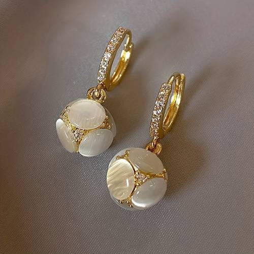 vintage inspired elegant dangle earrings ideal for daily wear for teenager