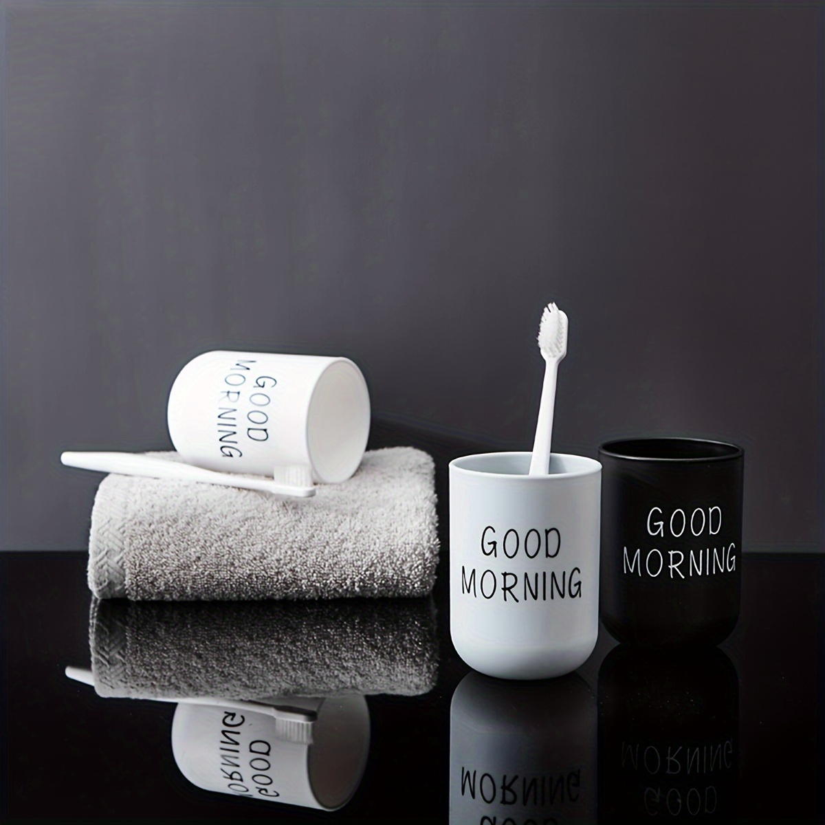 

1/2/3pcs Slogan Graphic Mouthwash Cup, Simple Couple Toothbrush Cup, Plastic Gargle Cup, Bathroom Tumbler, Bathroom Accessories, Home Decor