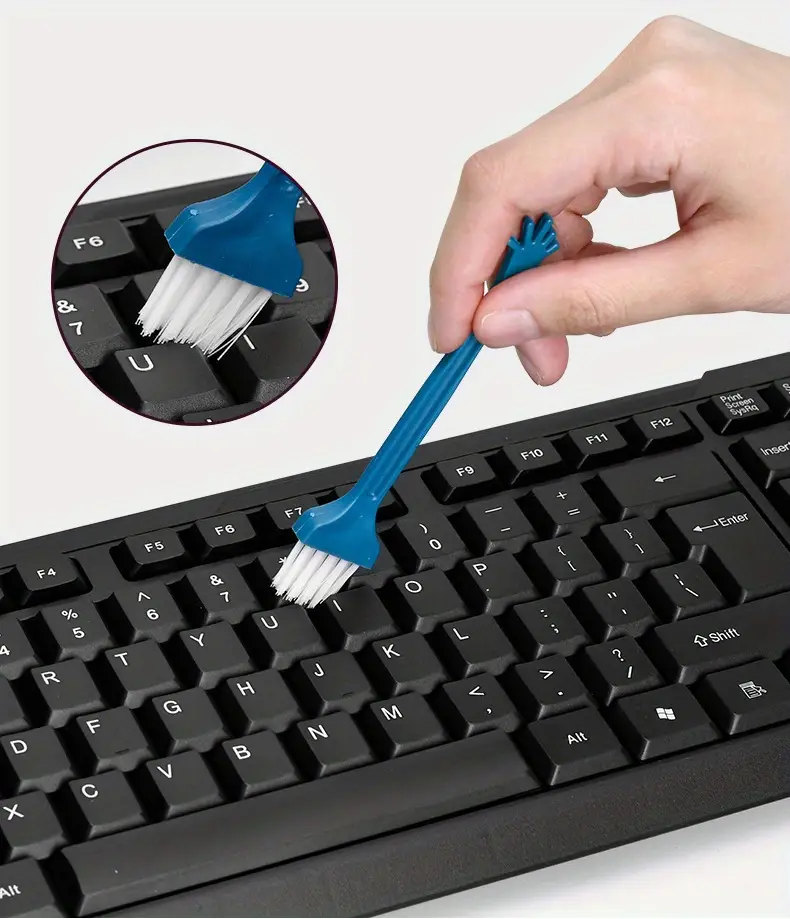 1set cleaner with cleaning cloth and cleaning brush details 4