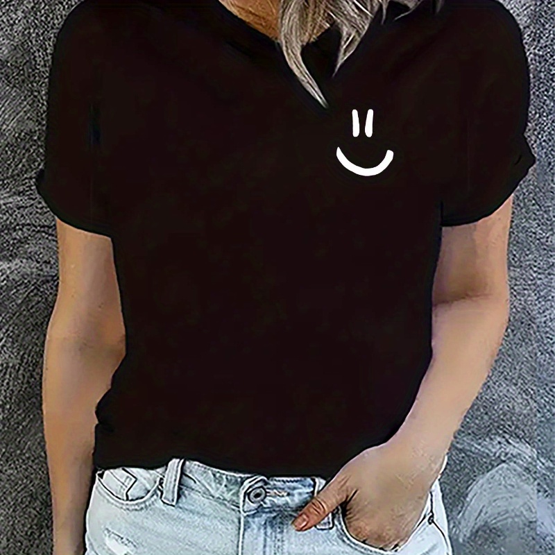 

Minimalist Smiling Face Print Round Neck T-shirt, Casual Stretch Short Sleeve Sport T-shirt, Women's Clothing