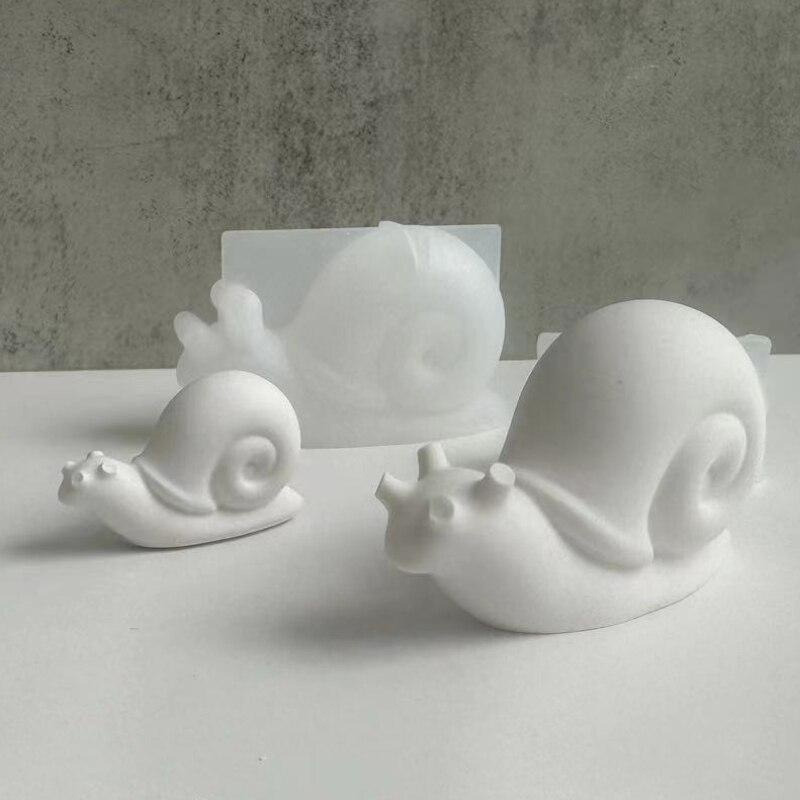 

1pc Diy Crystal Epoxy Resin Lovely Snail Small Animal Silicone Molds Casting Mold Snail Making Plaster Ornament For Home Decor