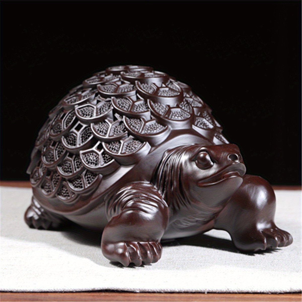 

1pc, Hand-carved Wooden Turtle Statue, Artistic Tortoise Figurine, Traditional Crafted Woodwork, Home And Office Decoration