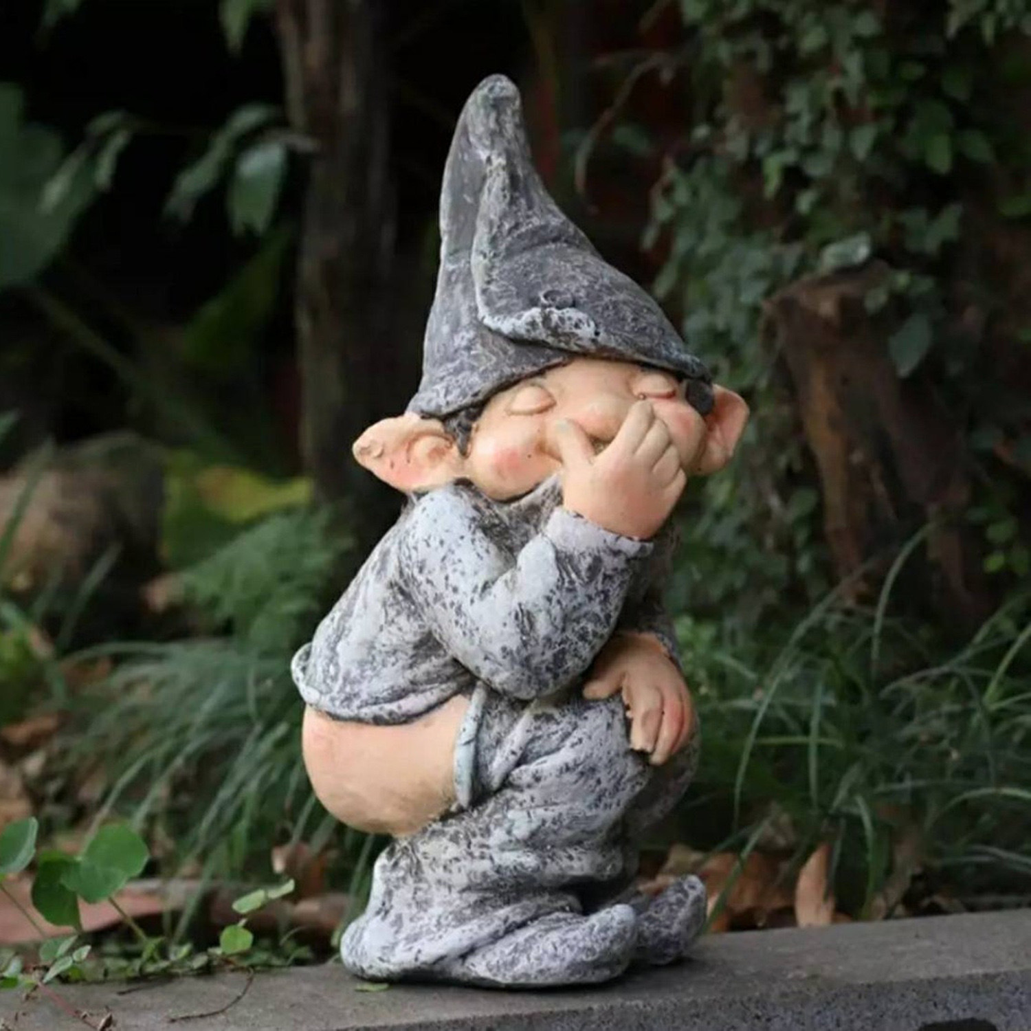 

1pc, Resin Naughty Gnome Statue, Vintage-style, 4.72x1.57 Inches Charming Tabletop Garden Decor, Ideal For New Year's Celebration And Garden Enthusiasts