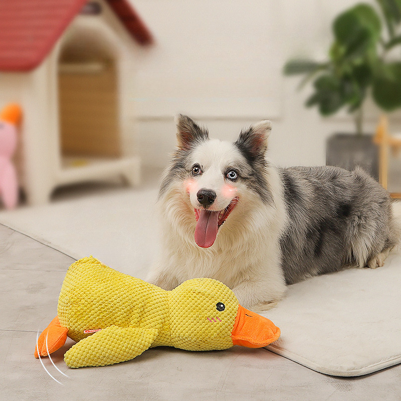 

1pc Cute Duck Design Pet Grinding Teeth Squeaky Plush Toy, Chewing Toy For Dog Interactive Supply