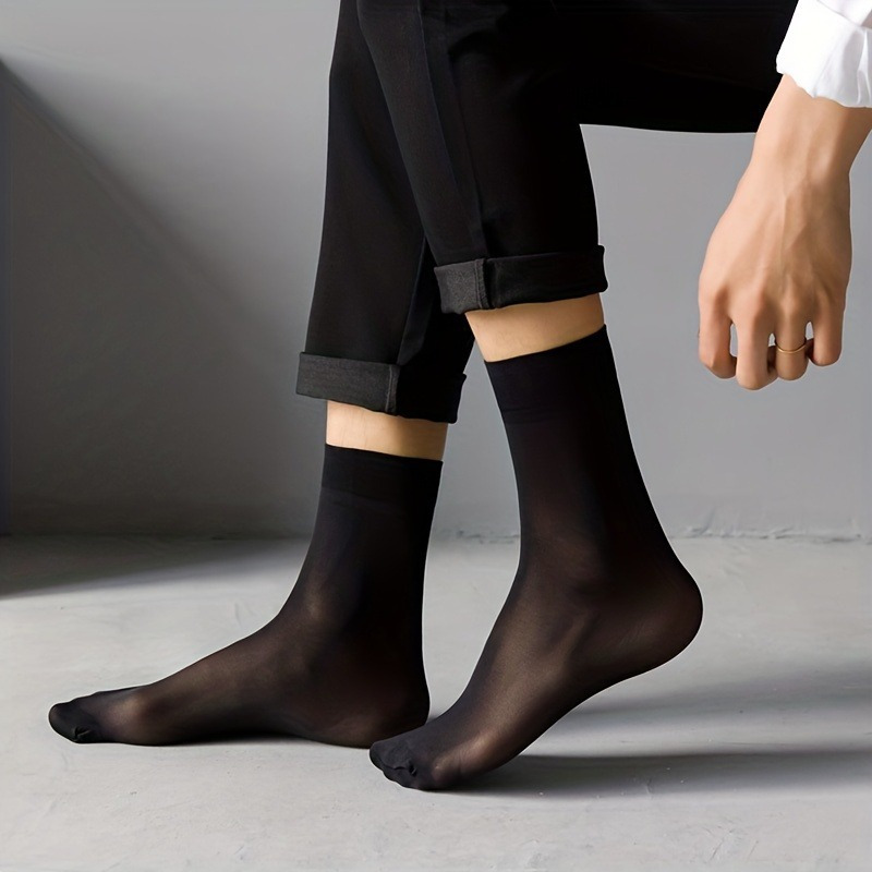 Image of 5 Pairs Of Men's Breathable Round Neck Socks, Solid Color Comfortable And Casual Short Y Stockings For Outdoor Activities