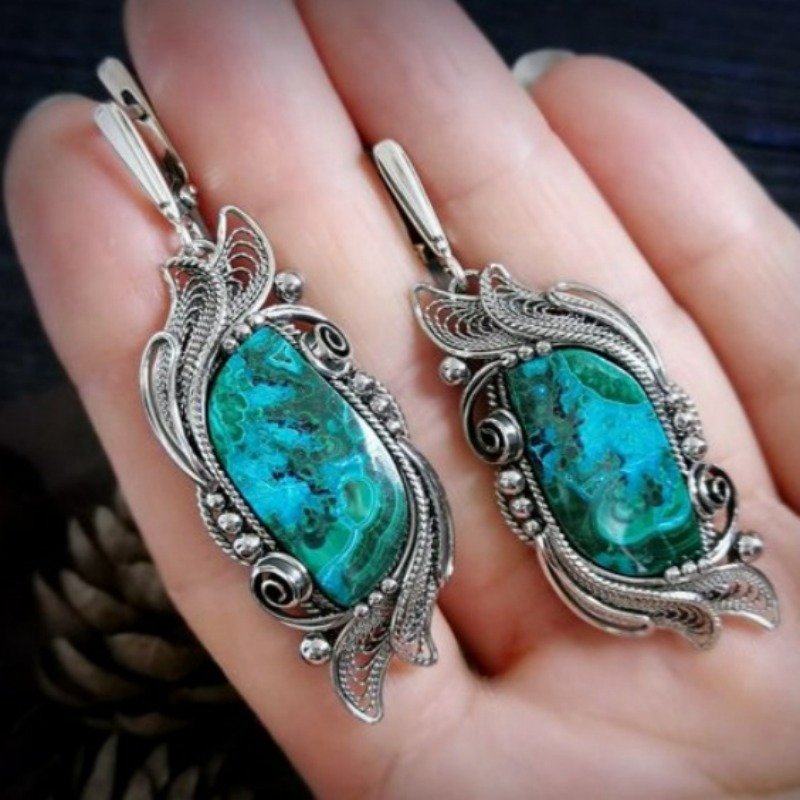 

Vintage & Boho Style, Silvery Irregular Leaf Texture Inlaid Shiny Green Faux Diamond Drop Earrings, Fashion Creative Accessory For Daily Wear & Party, Idea Gift