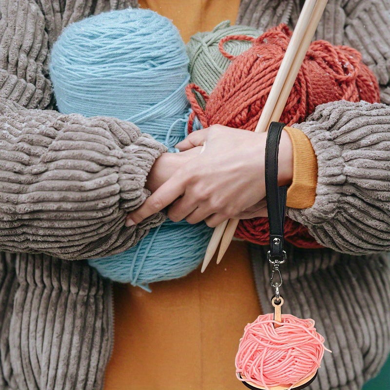 Aazon.co: Wrist Yarn Holder With Wrist Strap,Portable Yarn Holder For...