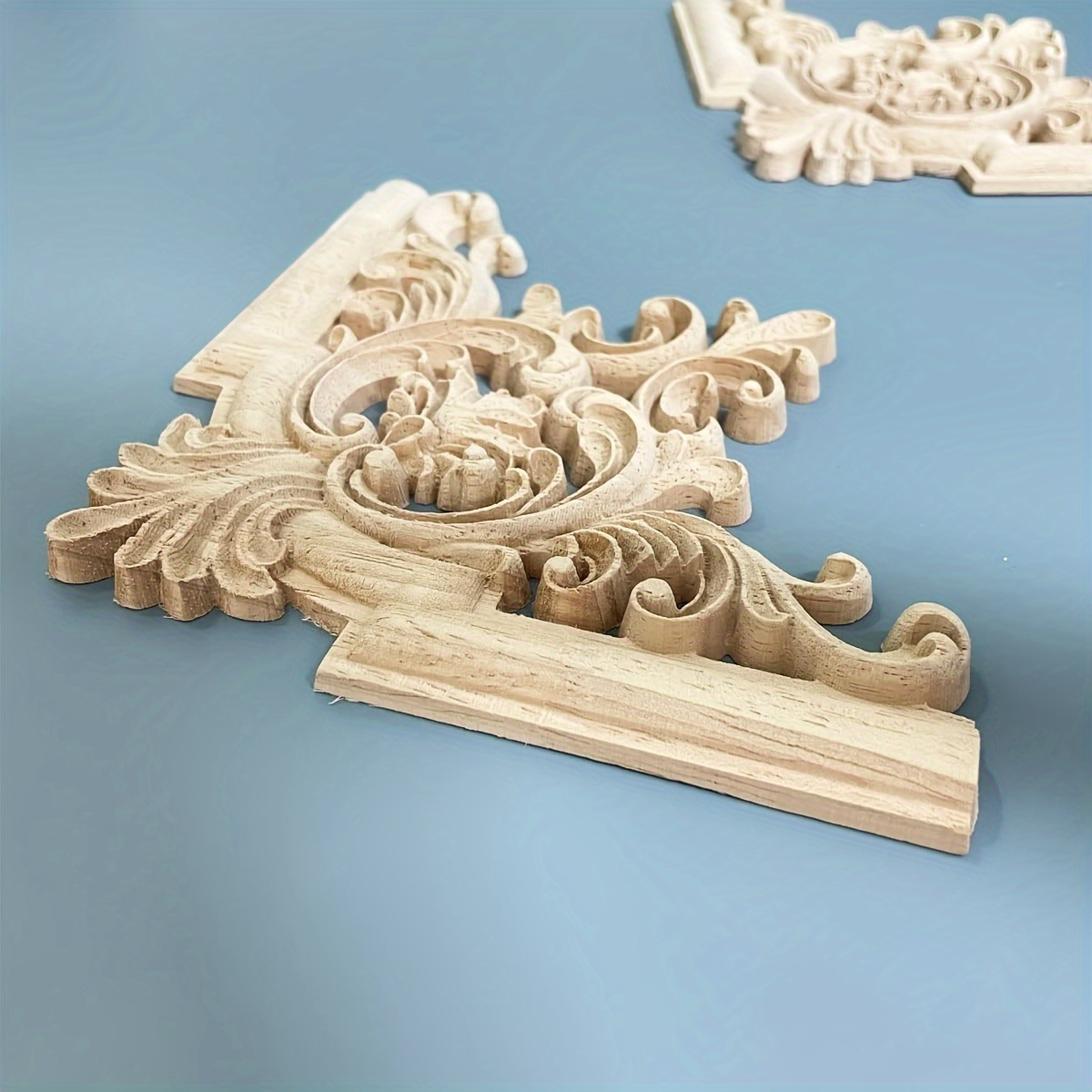 

2 appliques décoratives en bois sculpté pour coins - 15 x 15 cm - Pour meubles, portes et armoires