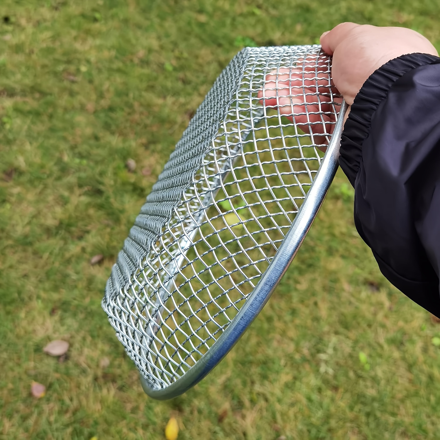 

1pc -inch Round Stainless Steel , Dual Mesh, Garden Sieve Tool For Separating Soil, Rocks, Compost, And