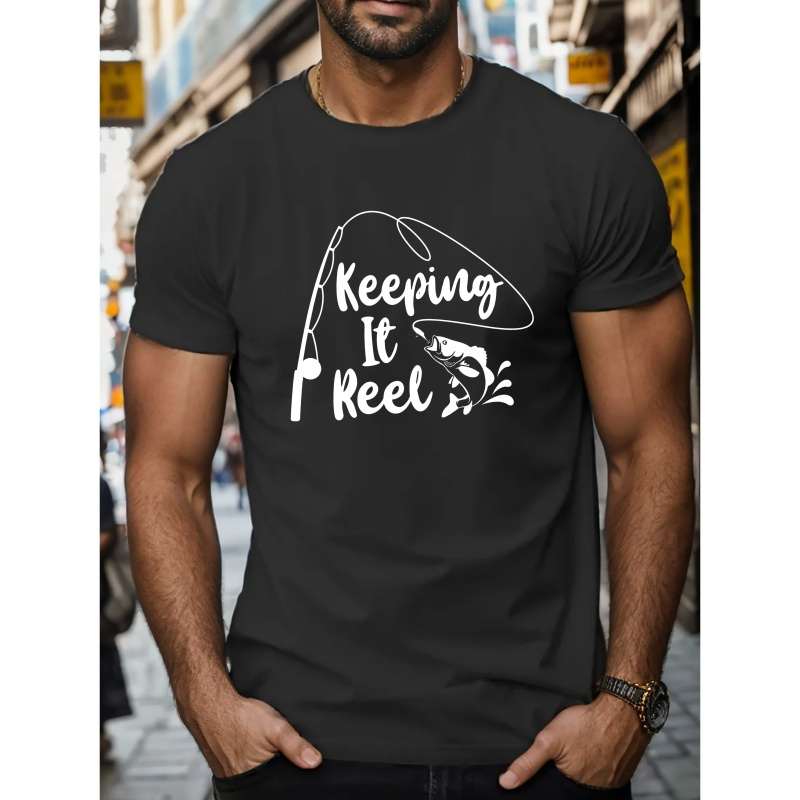 

Fish Keeping It Reel Print Men's Crew Neck Fashionable Short Sleeve Sports T-shirt, Comfortable And Versatile, For Summer And Spring, Athletic Style, Comfort Fit T-shirt, As Gifts