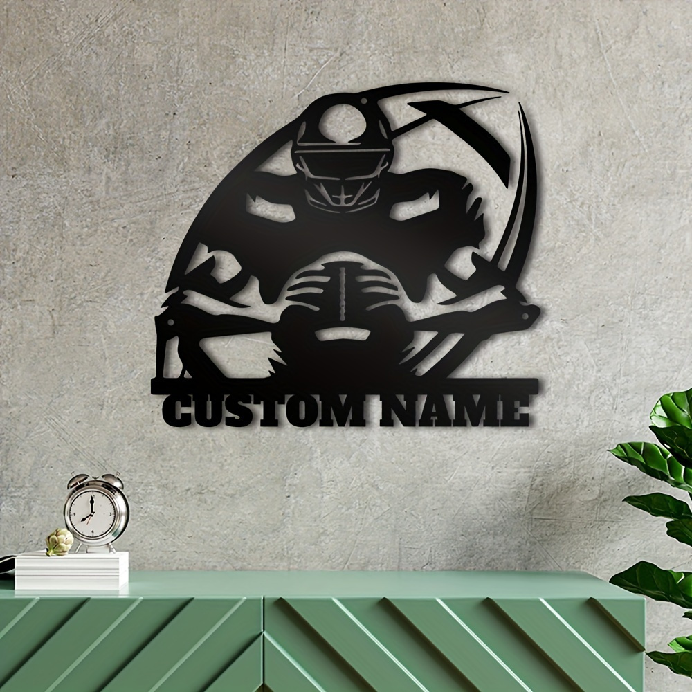 

1pc Customized American Football Player Metal Logo Wrought Iron, Art Deco, Stylish Home Interior Office Decoration