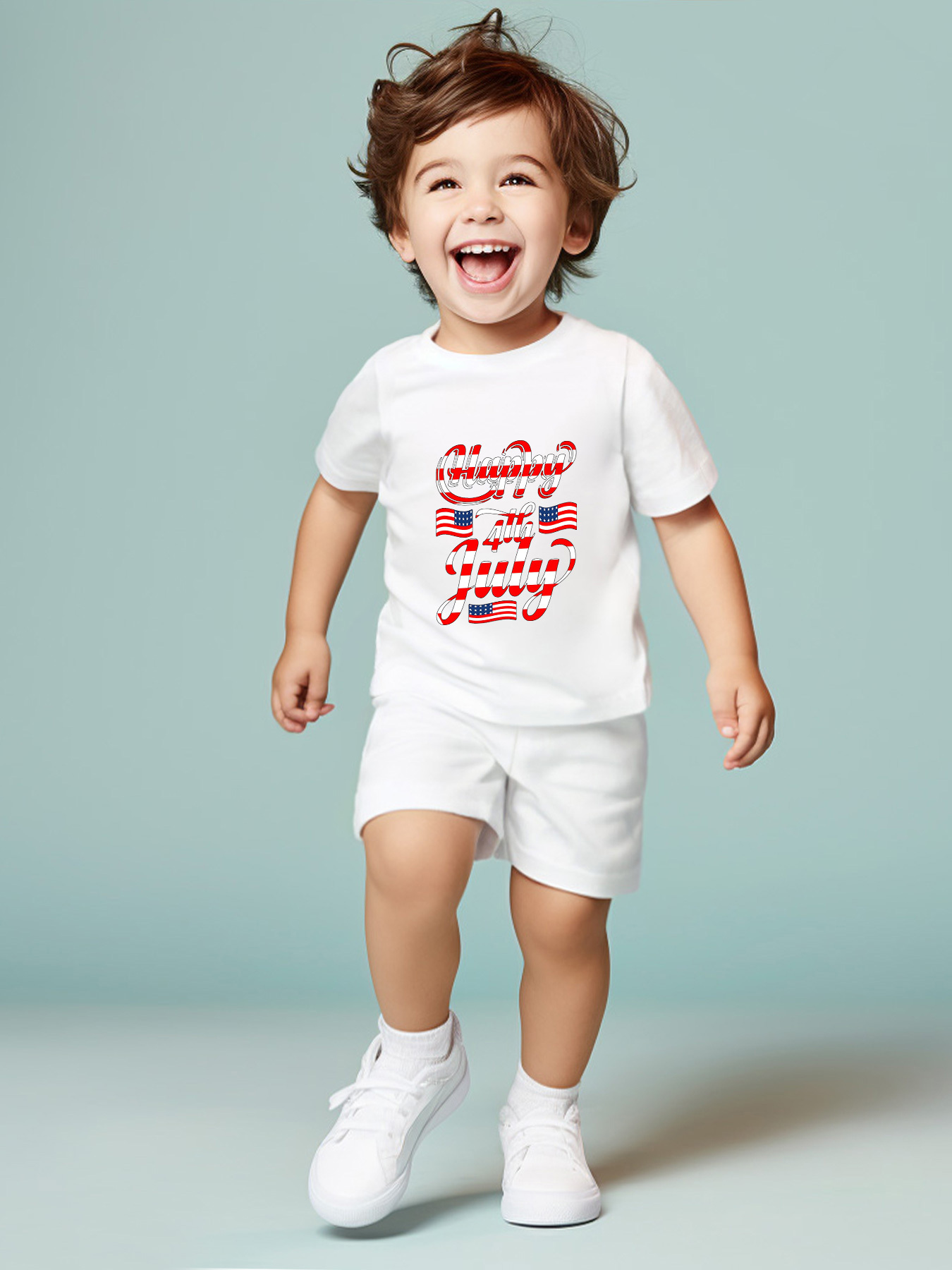 Conjunto de camiseta de manga corta con estampado de bandera de dibujos animados del Día de la Independencia y pantalones cortos elásticos de cintura para niños, conjunto de 2 piezas de verano