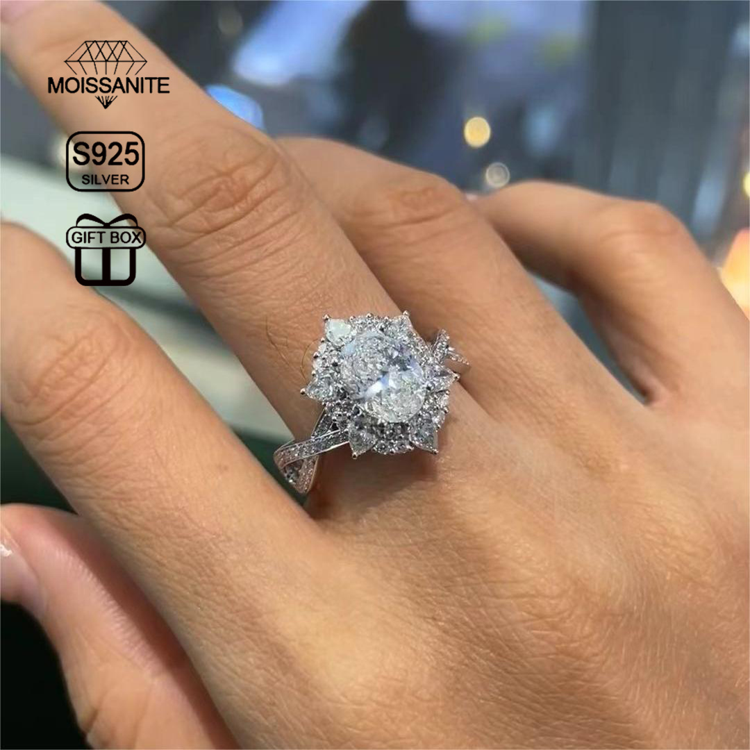 TEMU Bague de fiançailles de style bohème avec moissanite ovale de 2 carats, plaquée argent S, hypoallergénique, motif croix, bijou commémoratif de
