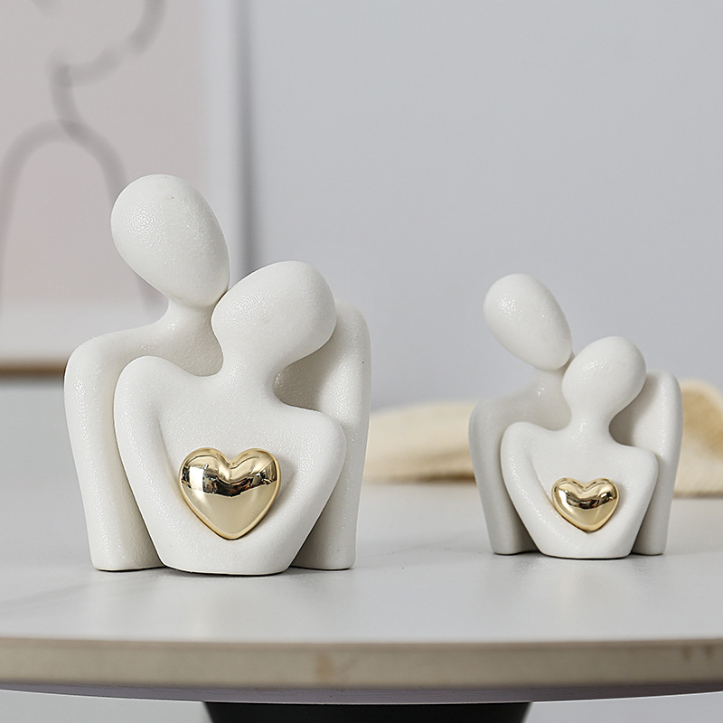 

1pc, Modern Ceramic Love Embrace Figurines With Golden Heart Accent, Romantic Gift For Valentine's Day, Ideal For Bedroom Office, Living Room Decor, Festive Memorial Gift