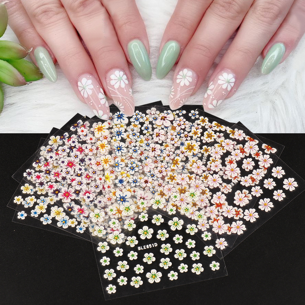 

12pcs Small Floral Nail Stickers