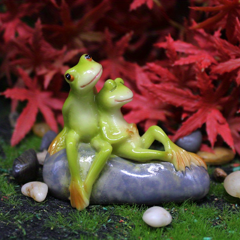 

1pc Miniature Couple Frog Figurine, Resin Love Frogs Decor, Enchanting Garden Diy Landscape Craft, Romantic Fish Tank Accessory, Charming Room Decor