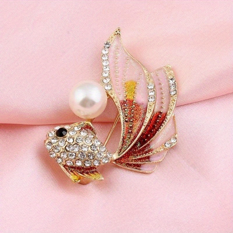 Image of Jewelry Brooch Featuring An Enamel Pearl And Rhinestone Crystal , Suitable For Women And Men, With A Trendy And Adorable Goldfish Motif