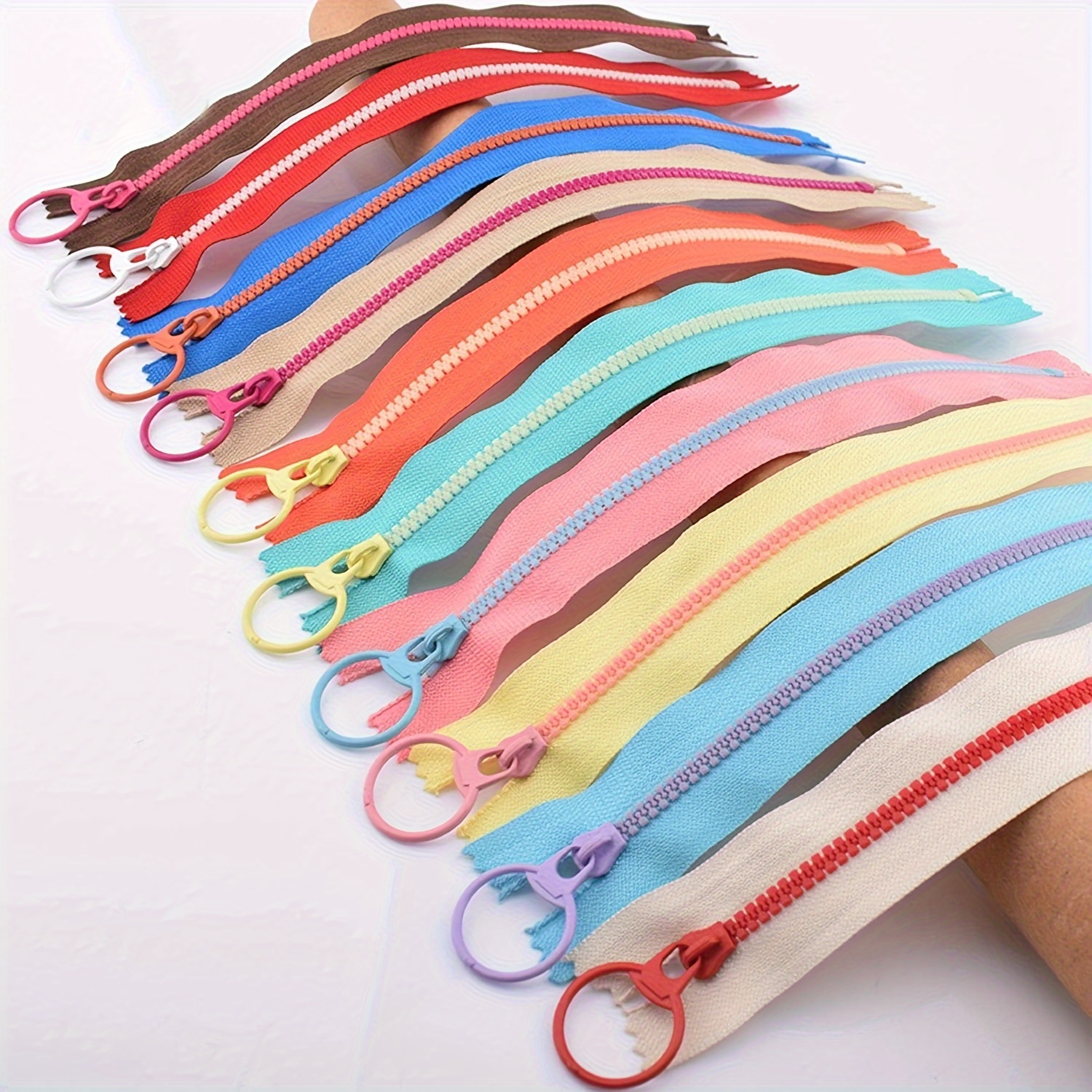 

5pcs 8-inch #3 Nylon Coil Resin Zippers With Lifting Ring Pulls - Multicolor Durable Zippers For Diy Sewing, Crafts, Bags, Tailoring Supplies