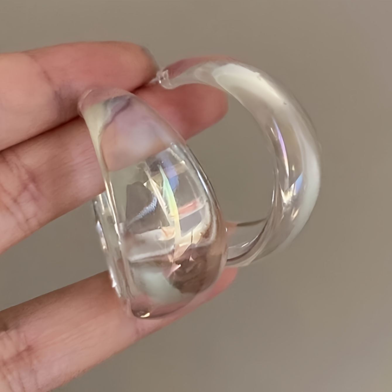 

1 Pair Clear Resin Hoop Earrings, Minimalist Style, Lightweight Fashionable Accessory, Ideal For Summer & Casual Wear, Party Elegance, Blessing Jewelry