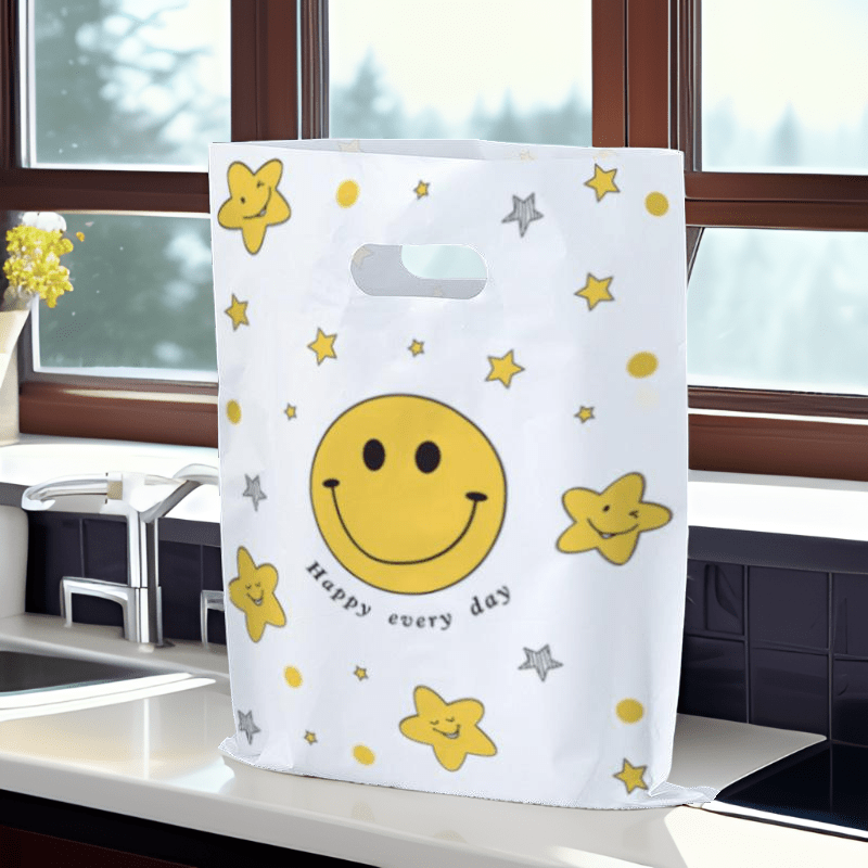 

100pcs, 70um Plastic Gift Bags Star Smiling Face- Perfect For Thanksgiving, Mother's Day, Weddings, Brithday Plastic Gift Bags, Assorted Sizes, Punch Hole Design, 3size For Shops