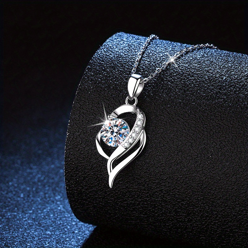 

Sparklebling S925 Sterling Silver Necklace, Moissanite Necklace, 1 Carat Heart Pendant