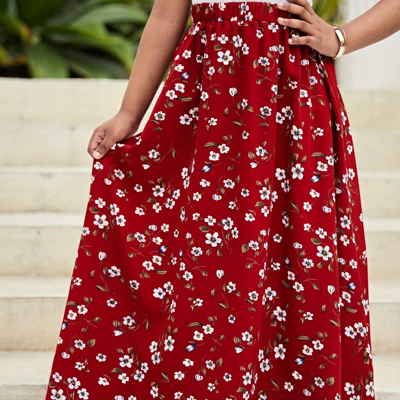 

Girls Bohemian Style Long Skirt, Ditsy Floral Pattern, High-waisted A-line Design, Red, Summer Boho Fashion, For Spring/summer/autumn