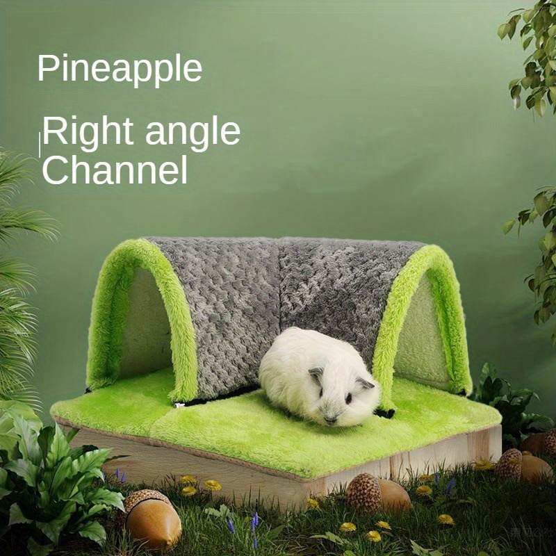 

Cozy Cotton Pet Bed For Guinea Pigs, Squirrels, Hamsters & Rabbits - Right Angle Design With Pineapple Grid Pattern