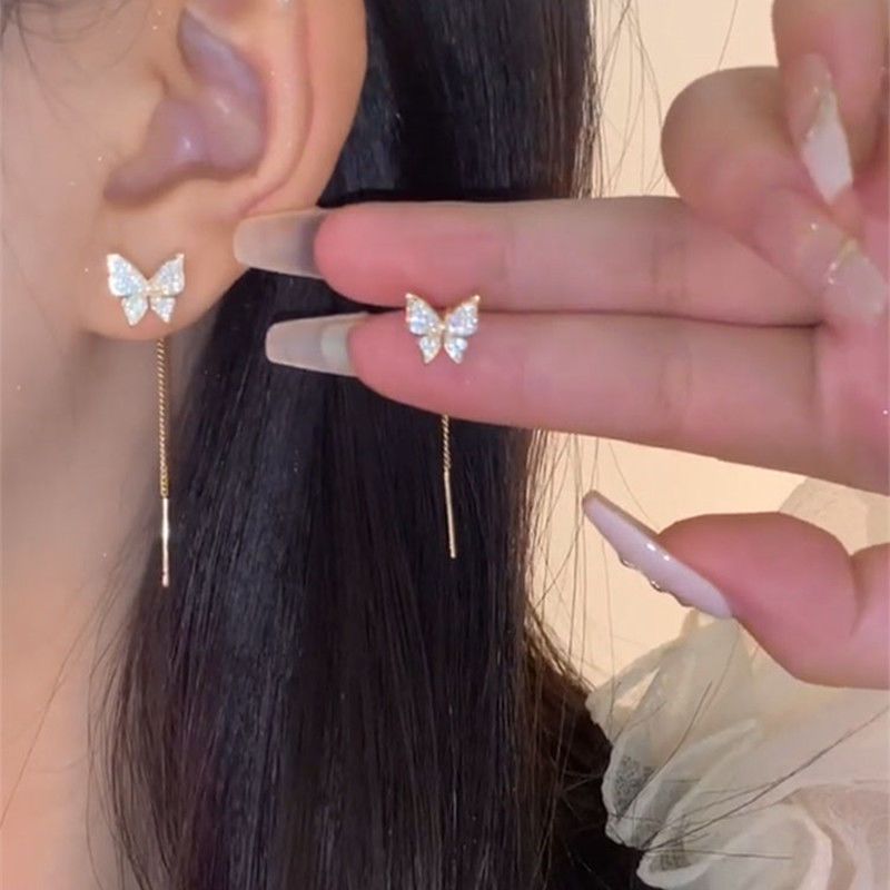 

Butterfly Tassel Earrings For Women - Elegant And Luxurious Design For Parties And Weddings - Chic And Stylish Gift Without Power Supply