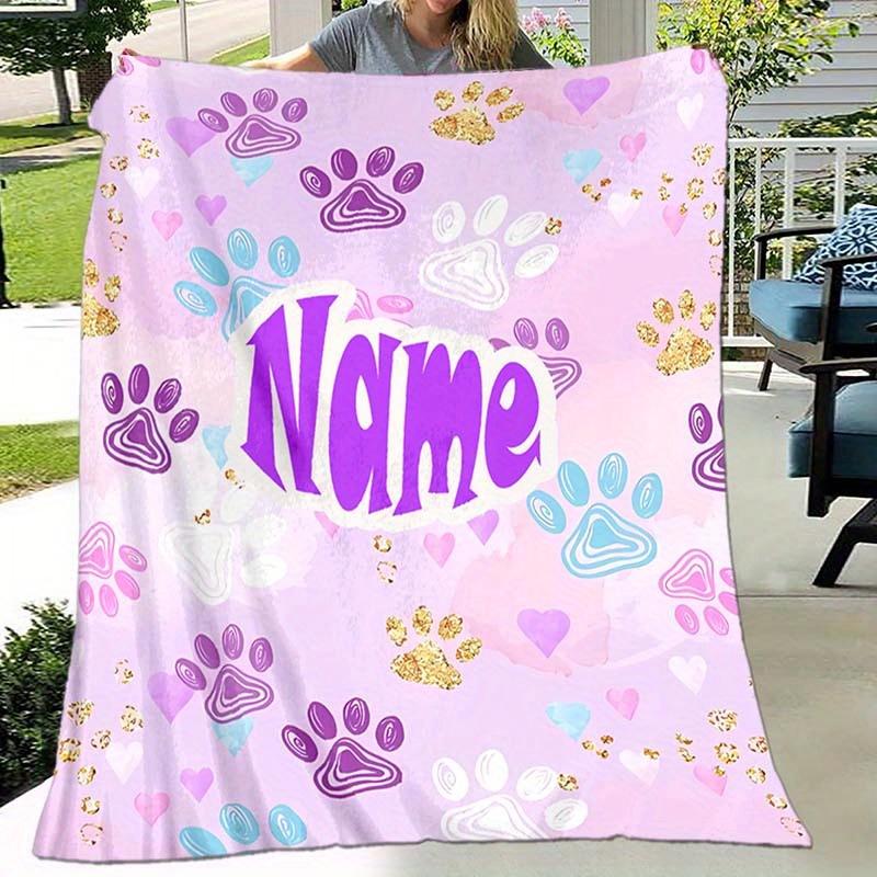 

1pc Custom Your Name Blanket, Personalized Dog Paw Pattern Text Blanket, Outdoor Travel Leisure 4 Seasons Nap Blanket