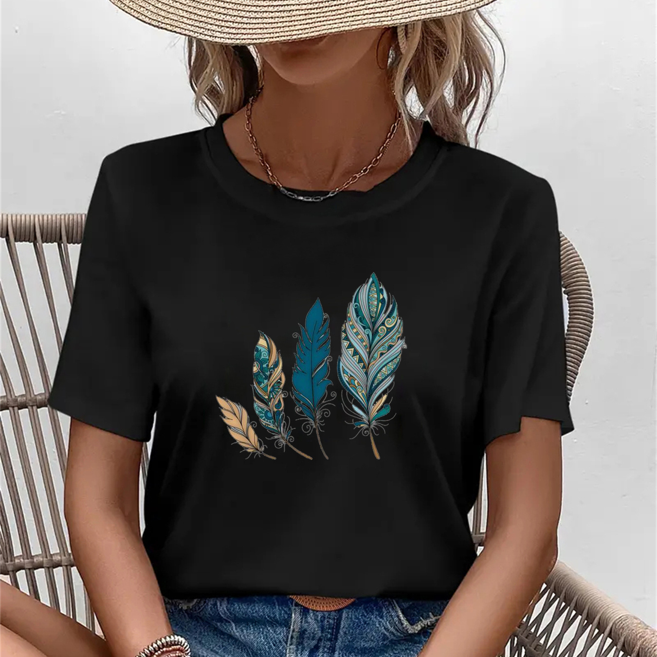 

Colorful Feather Print Crew Neck T-shirt, Casual Short Sleeve T-shirt For Spring & Summer, Women's Clothing