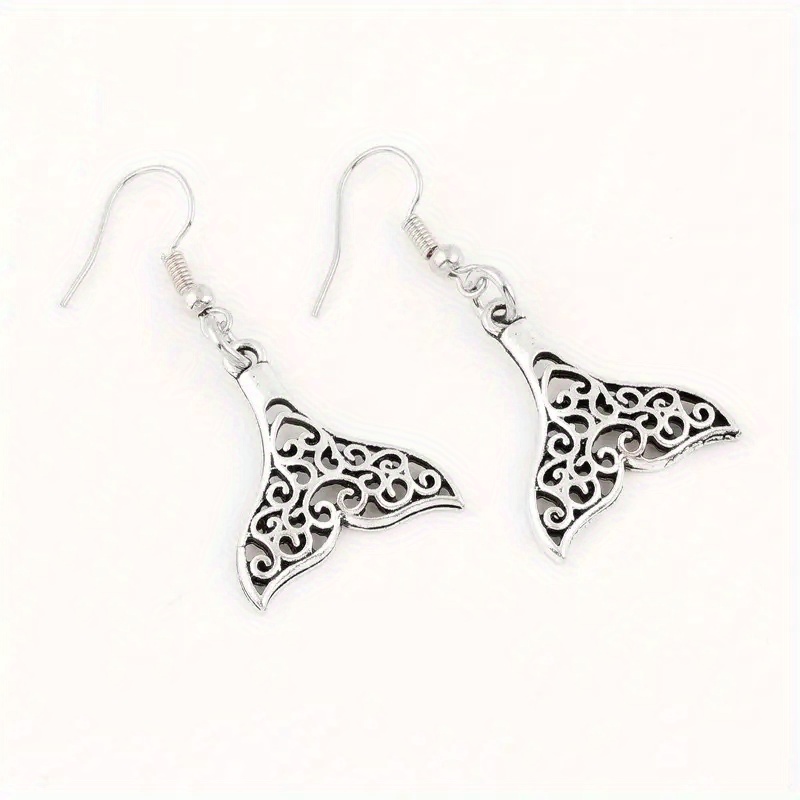 

Hollow Whale Tail Pendant Earrings For Women In Retro Ocean Style - Zinc Alloy Golden Beach Jewelry