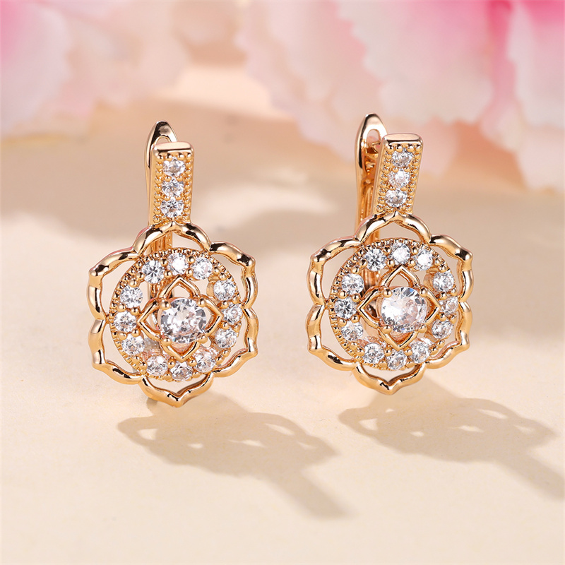 Image of 1 Pair Golden Color Flower Dangle Earrings For Women, Floral Pattern, Fine Jewelry, Perfect For Party, Valentine's Day Gift
