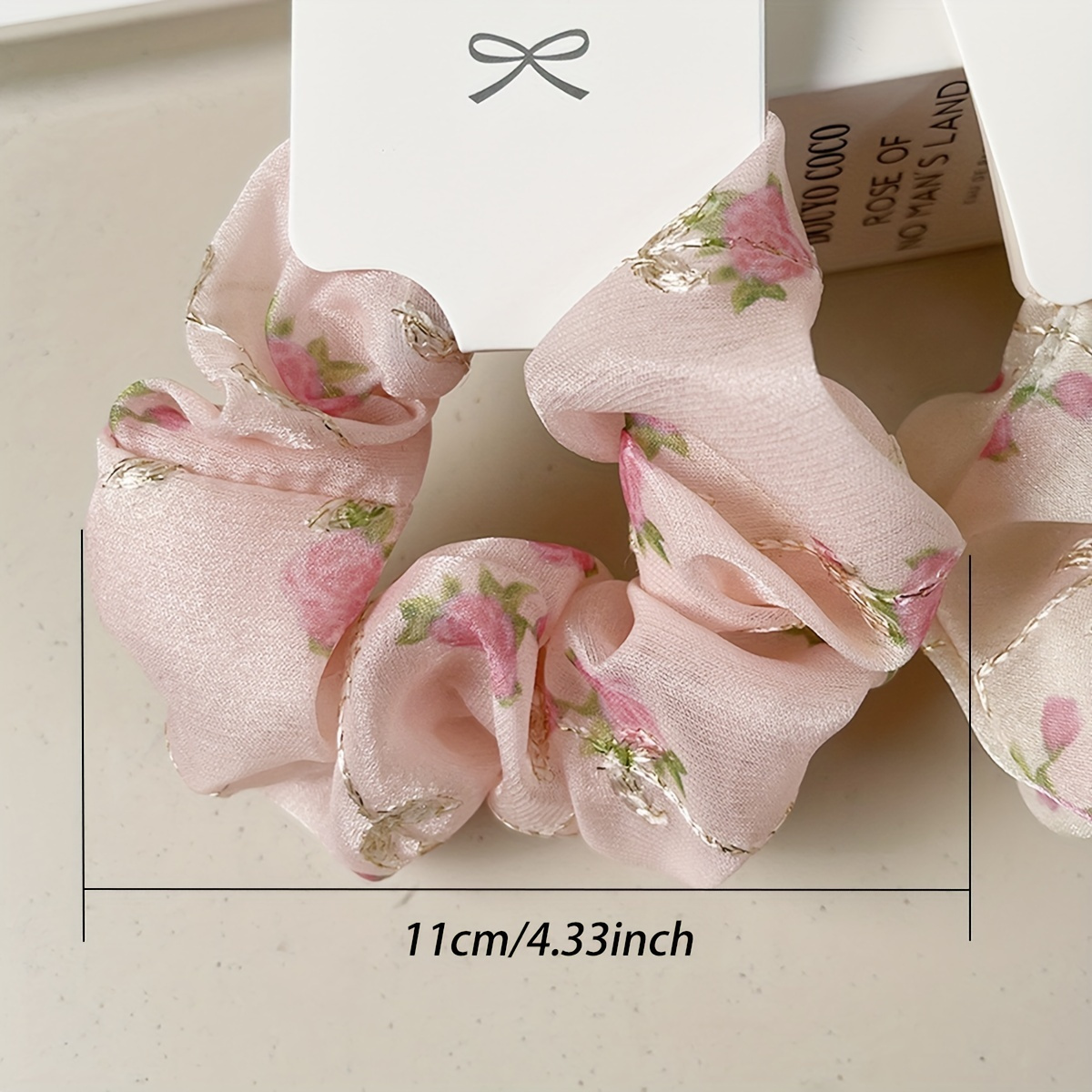 ハンドメイドシュシュ2点セット‼️花柄チュールレースデザイン違い