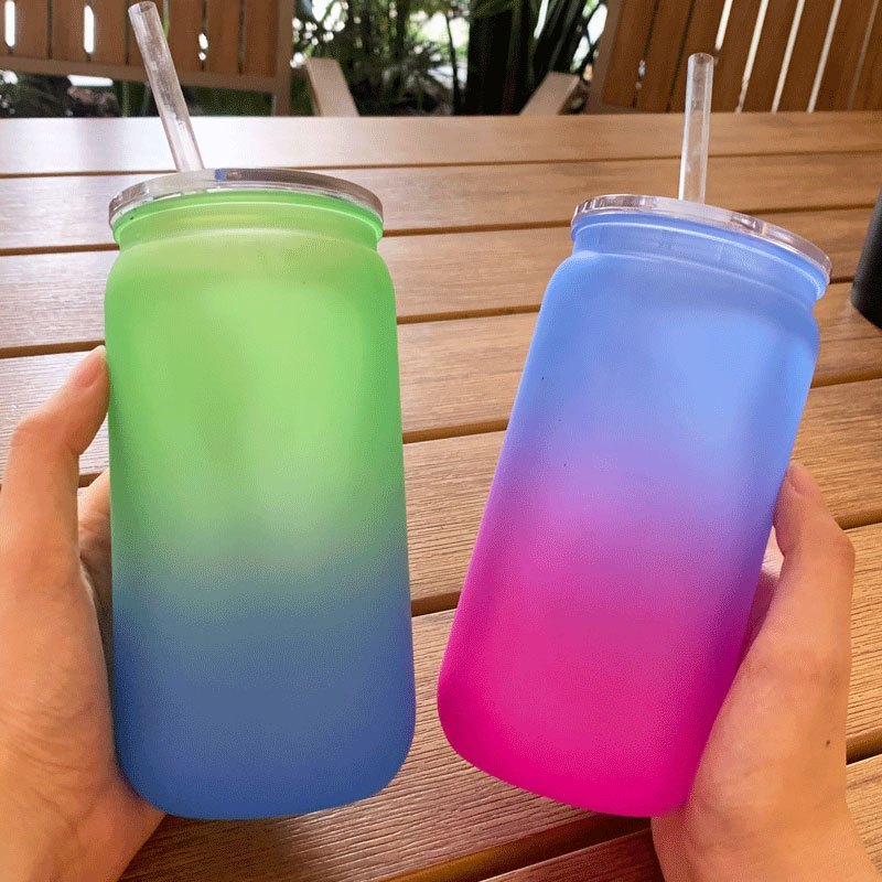 

1pc, Gradient Color Frosted Drinking Cup With Lid And Straw, Plastic Can Shaped Water Cup, Iced Coffee Cup, For Tea, Juice, Milk, Birthday Gifts, Drinkware