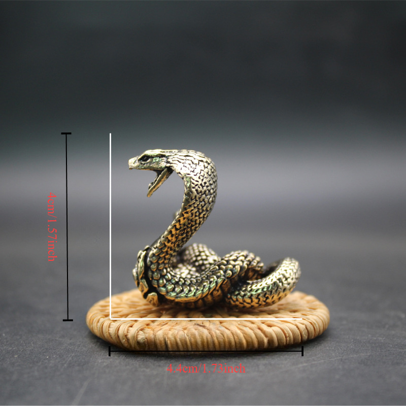 金属製コブラと蛇の彫刻 金属製コブラと蛇の彫刻