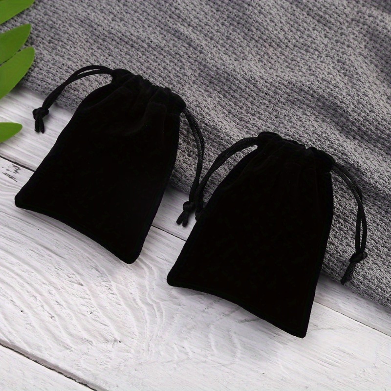 

10-pack Black Velvet Drawstring Pouches For Jewelry, Charms, And Wedding Favors - Small Gift Bags, 7x9cm & 9x12cm