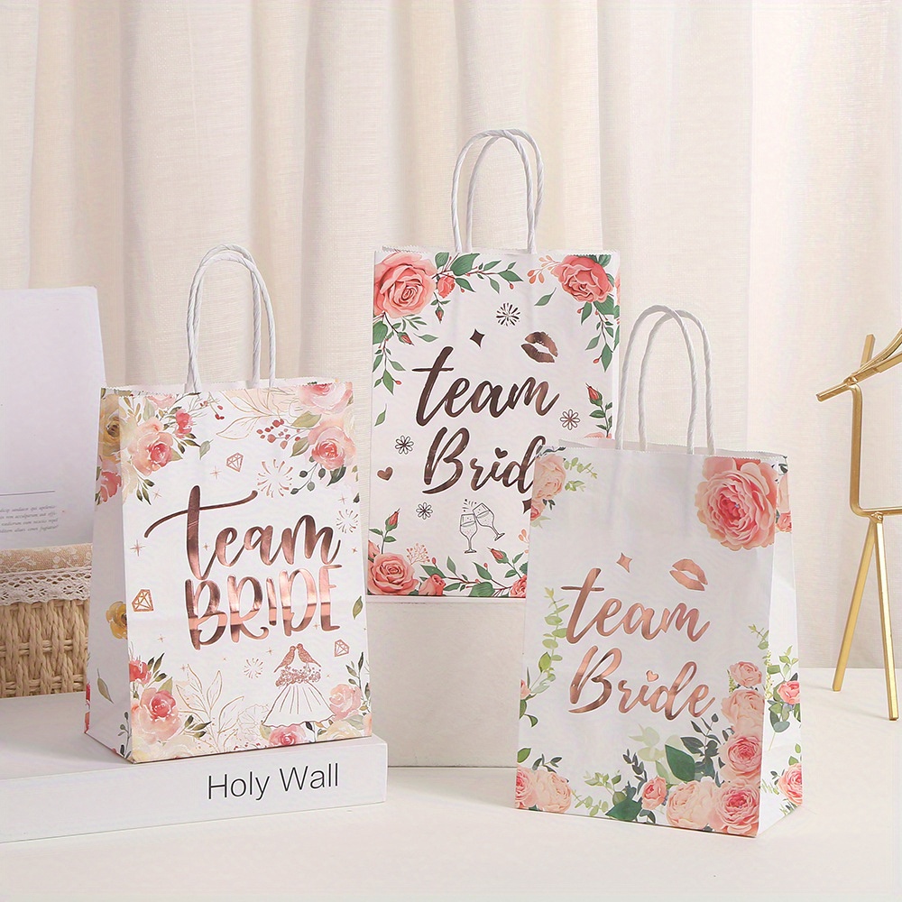 

5-piece Elegant Gold Foil 'team Bride' Gift Bags - Floral & Botanical Design, Kraft Paper Tote For Wedding Favors, 8.3x5.9x3.1 Inches