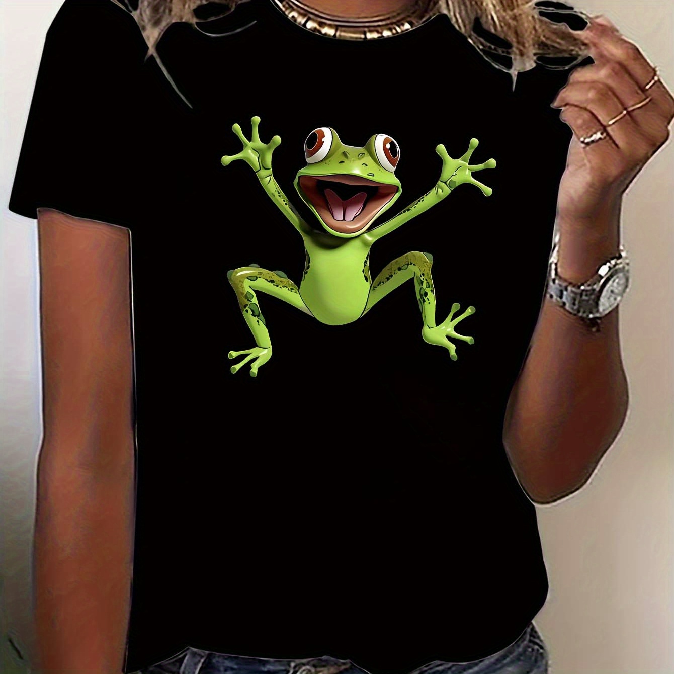 

Funny Frog Print Casual T-shirt, Crew Neck Short Sleeves Comfy Sports Tee, Women's Activewear