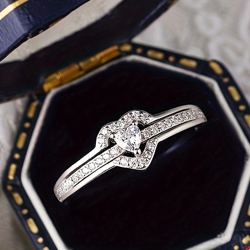 

925 Silvery Zirconia - ,