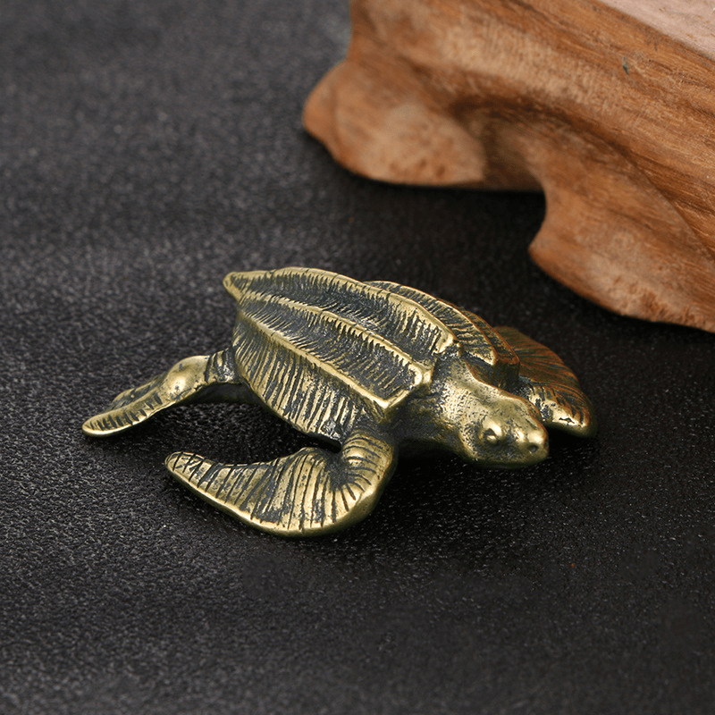 

1pc Brass Sea Turtle Solid Copper Ornament: Office Desk Decor Craft Collection, Ideal Father's Day Or Birthday Gift, Creative Retro Decor Piece