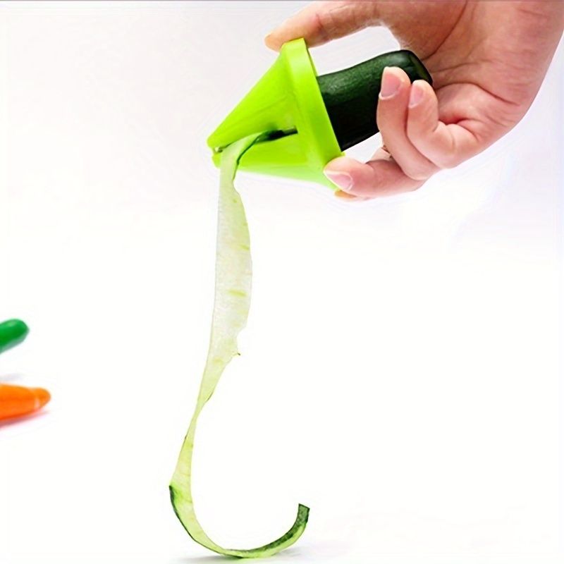 Curățător Spiralat Versatil pentru Fructe și Legume - Plastic Durabil, Perfect pentru Cartofi, Morcovi, Castraveți - Gadget Esențial de Bucătărie